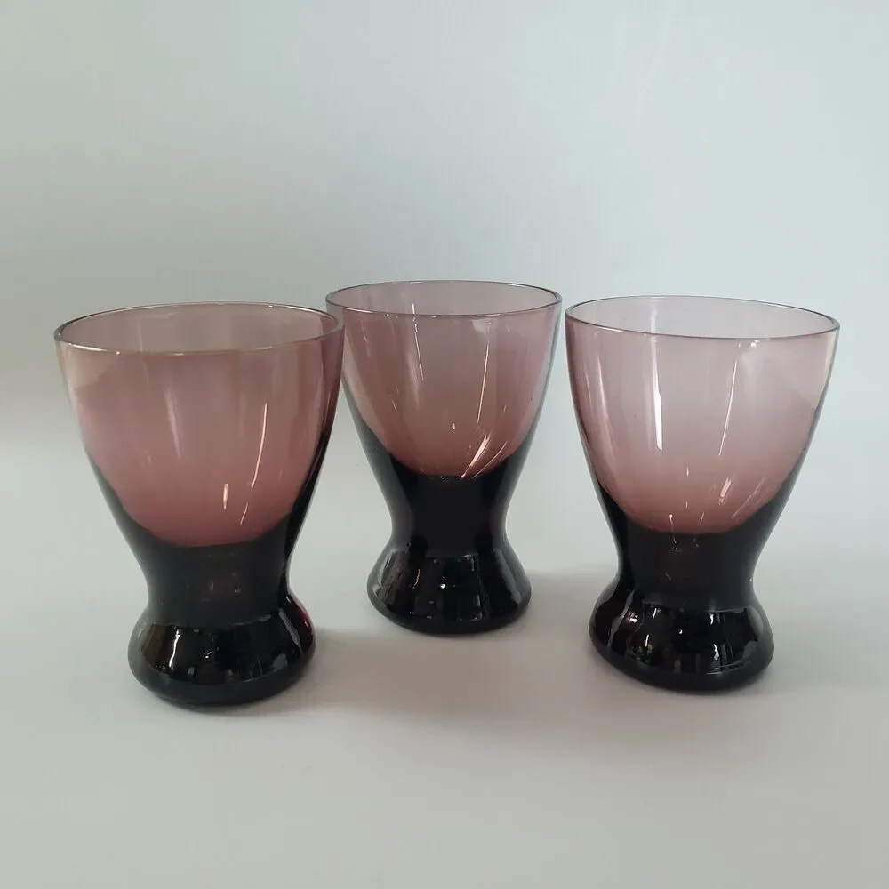 Vtg 3 Amethyst Shot Liquor Glasses Curvy Purple Barware Drinkware Lounge Italy